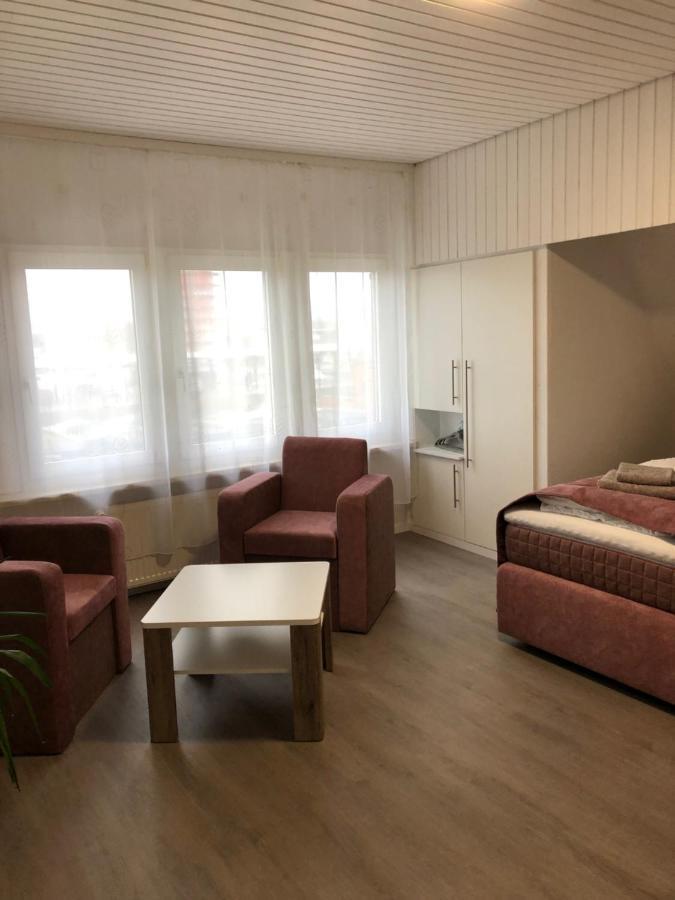 Apartmenthaus Am Bahnhof เดทโมลด์ ภายนอก รูปภาพ