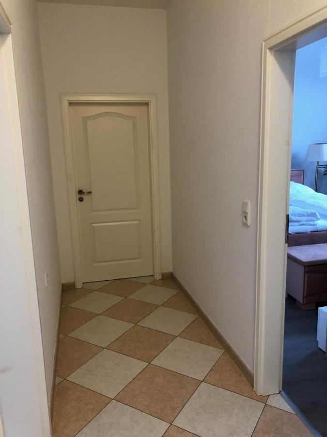 Apartmenthaus Am Bahnhof เดทโมลด์ ภายนอก รูปภาพ