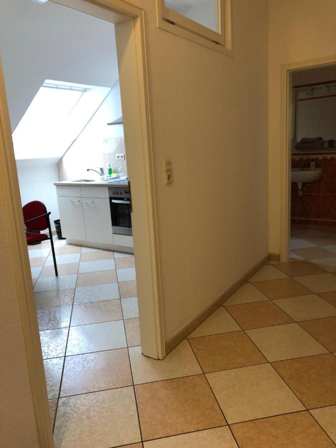 Apartmenthaus Am Bahnhof เดทโมลด์ ภายนอก รูปภาพ