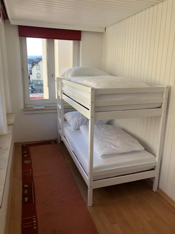 Apartmenthaus Am Bahnhof เดทโมลด์ ภายนอก รูปภาพ